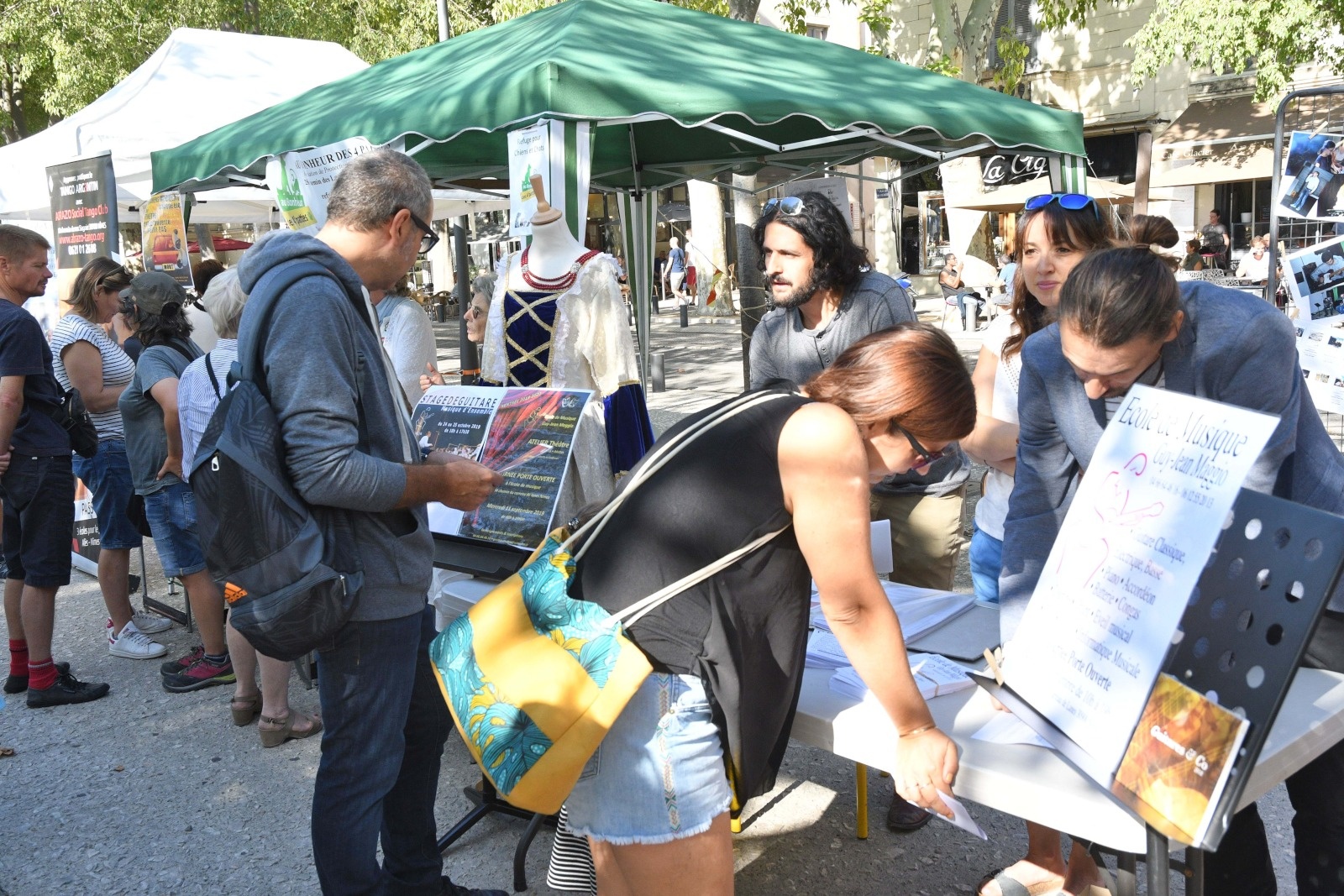 Agrandir l'image 3
